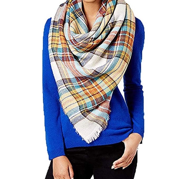 Steve Madden Accessories - 4/$25 Steve Madden Oversized Plaid Wrap Scarf NWT